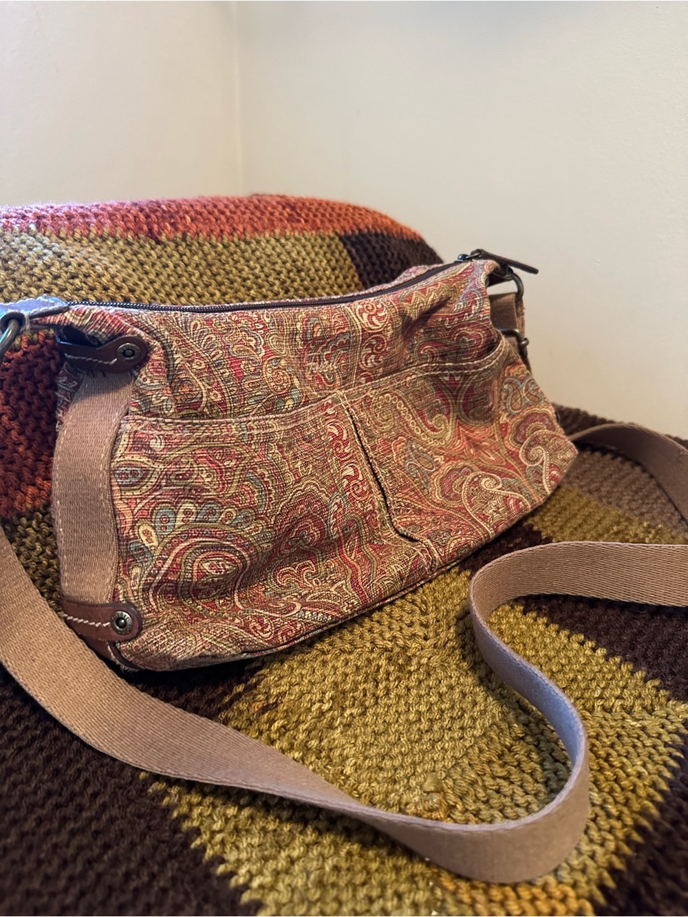 Fossil VTG Y2K Earthy Paisley Tapestry Canvas Shoulder Bag Boho Whimsigoth